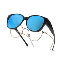 Load image into Gallery viewer, Tortoiseshell sunglasses are specially designed for driving to prevent polarition and protect women from the sun