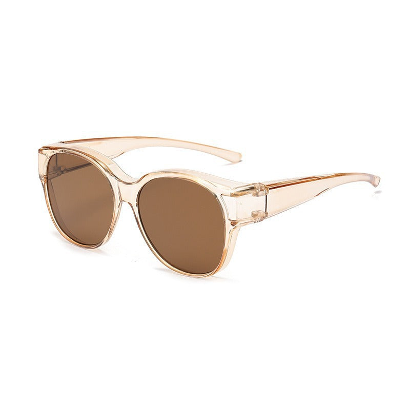 Tortoiseshell sunglasses are specially designed for driving to prevent polarition and protect women from the sun