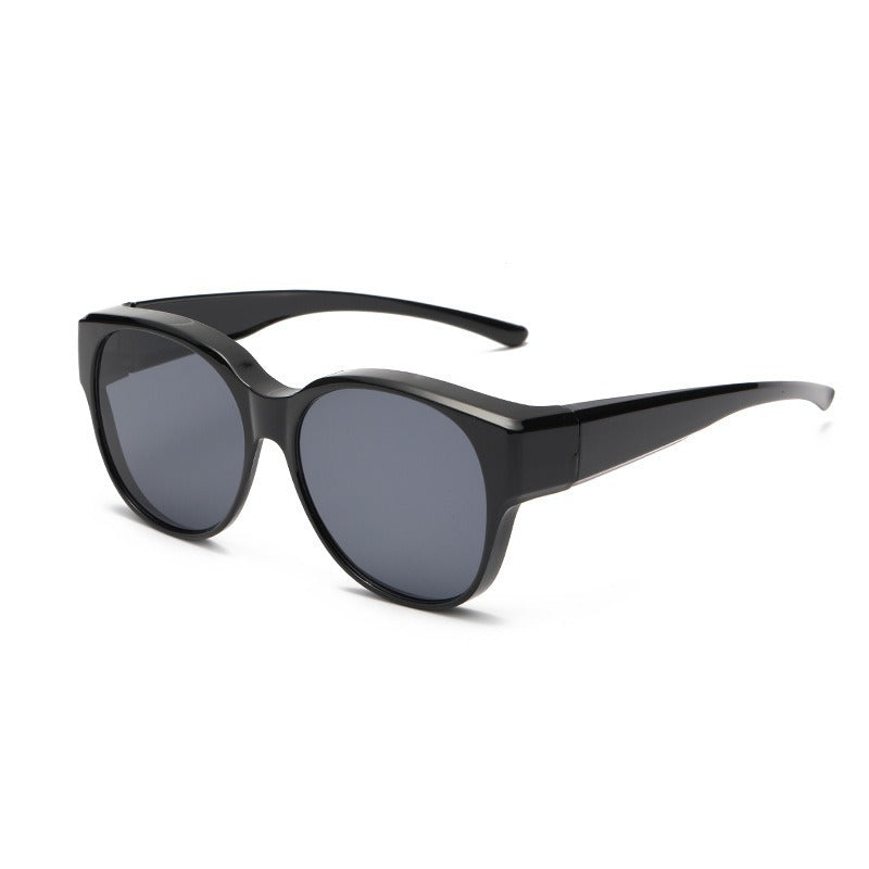 Tortoiseshell sunglasses are specially designed for driving to prevent polarition and protect women from the sun